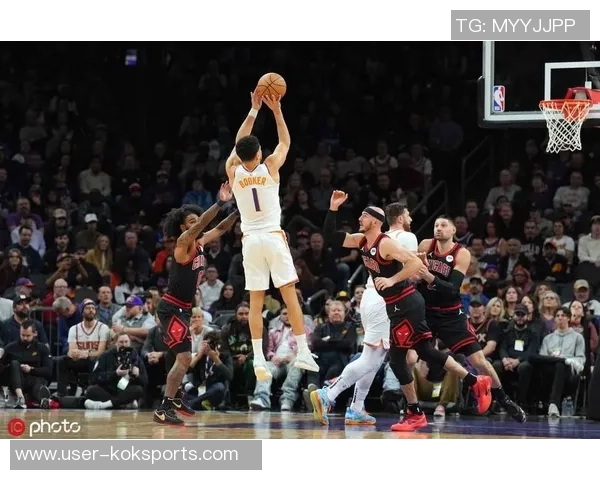 布克绝杀前三分未能命中坦言感到煎熬训练表现与比赛差距明显